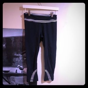 Lulu lemon size Small leggings